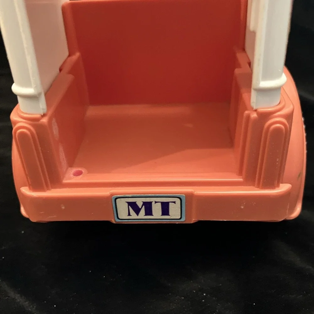 Vintage Maple Town Ambulance Calico Critters Pink Tonka Toy Car Truck 1986